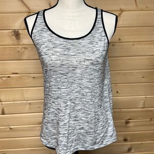 Lot of 4 tank tops.